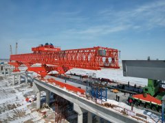 <b>自适应架桥机如何匹配不同箱梁尺寸需求</b>